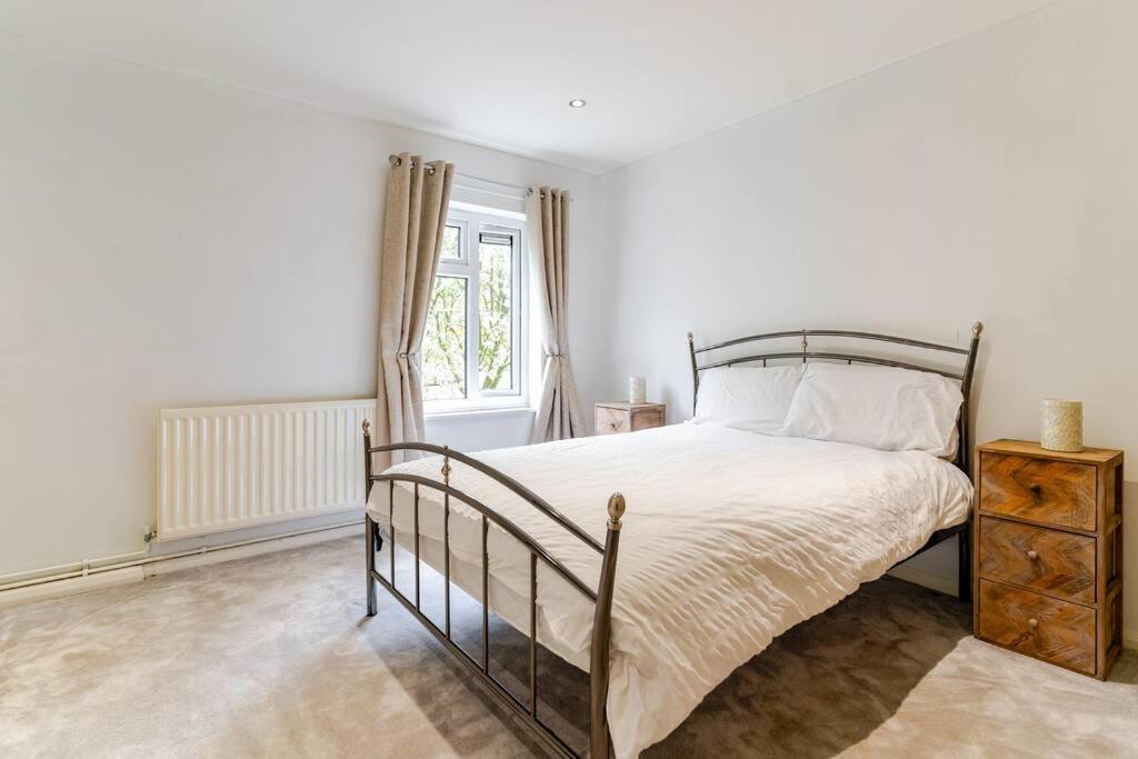 Apartment A&s Properties, No Guest Fees, Bank Transfe Deposit Available *